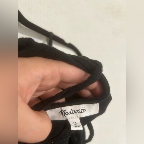 Madewell gauze textured romper with pockets - Picture 4 of 6